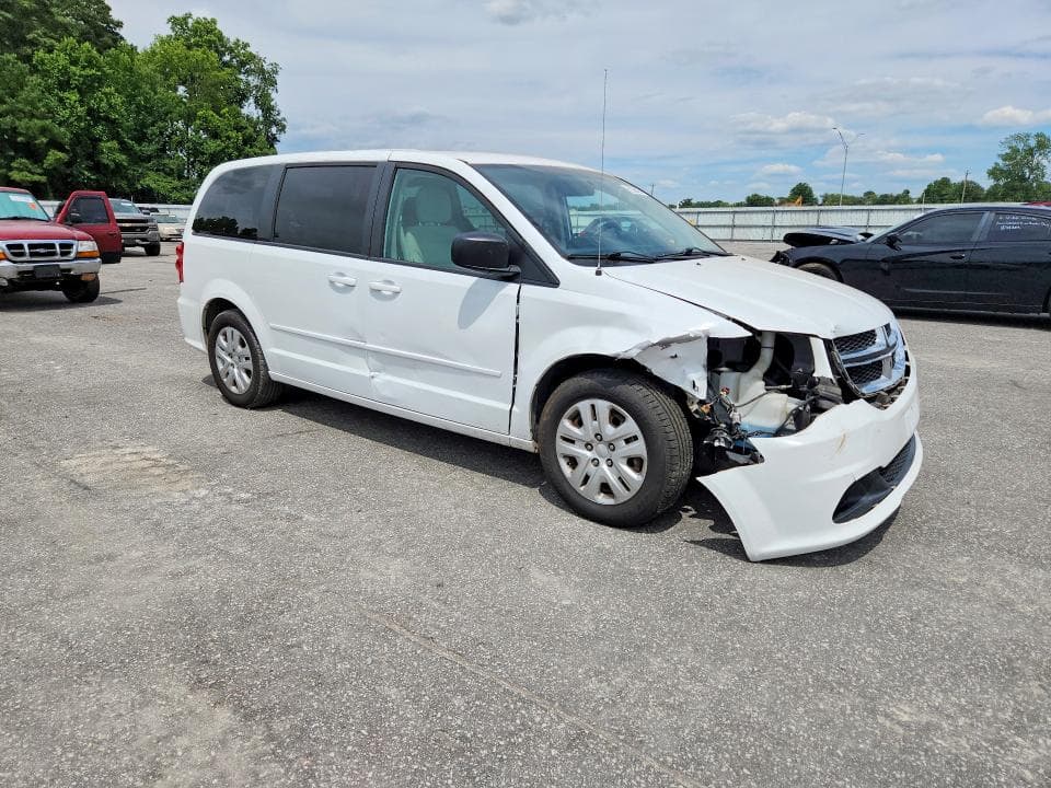 2016 DODGE GRAND CARAVAN SE 4