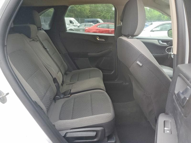 2020 FORD ESCAPE SE 11