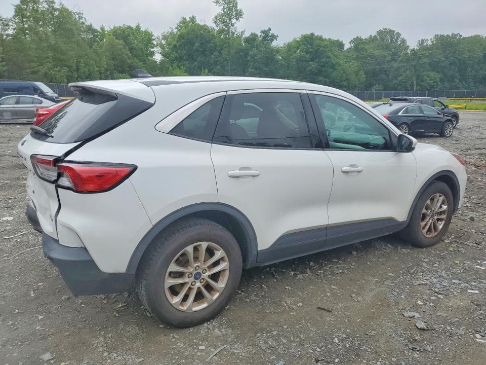 2020 FORD ESCAPE SE 3