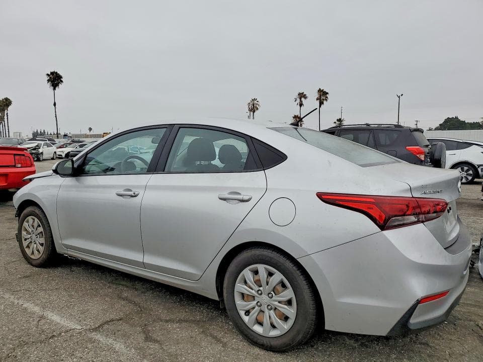 2019 HYUNDAI ACCENT SE 2