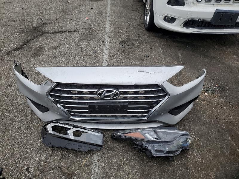 2019 HYUNDAI ACCENT SE 12