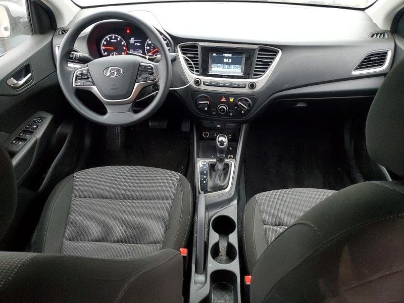 2019 HYUNDAI ACCENT SE 8