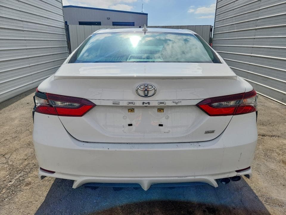 2023 TOYOTA CAMRY SE 6