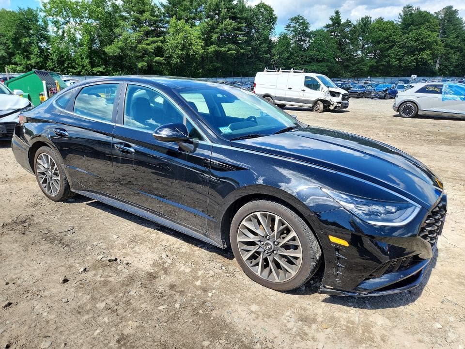 2022 HYUNDAI SONATA LIMITED 4