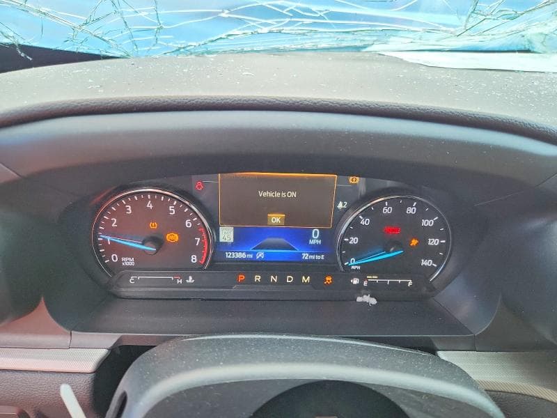 2020 FORD EXPLORER XLT 9