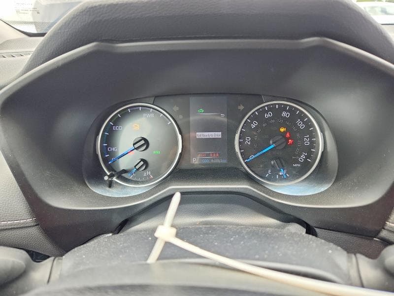 2019 TOYOTA RAV4 LE LE 9