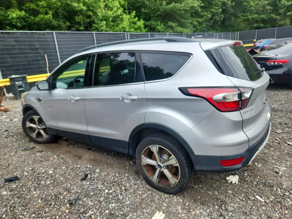 2017 FORD ESCAPE SE SE 2