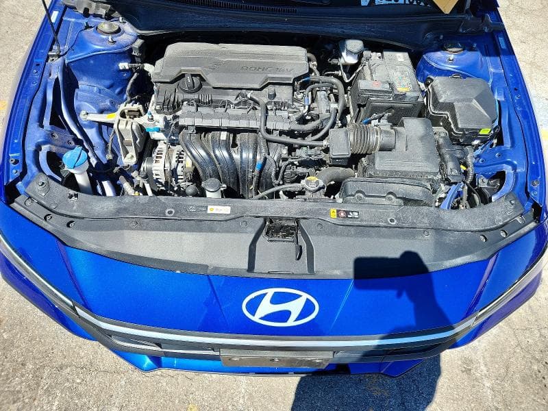 2025 HYUNDAI ELANTRA SEL SPORT 11
