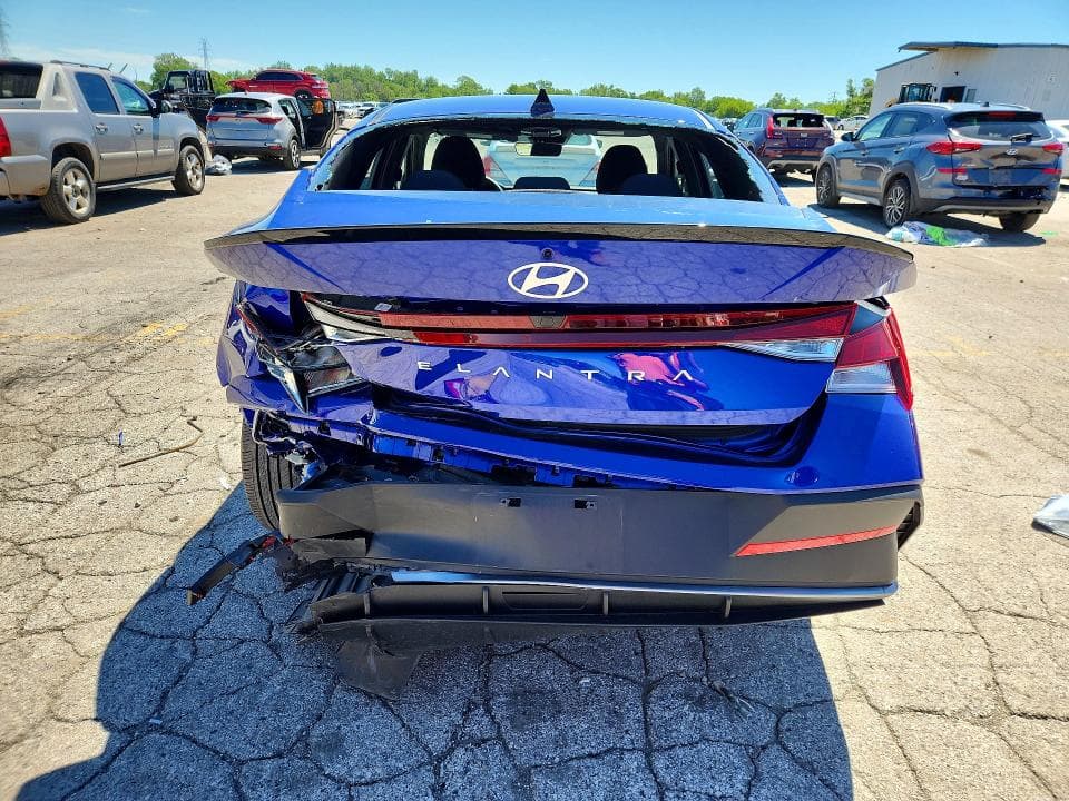 2025 HYUNDAI ELANTRA SEL SPORT 6