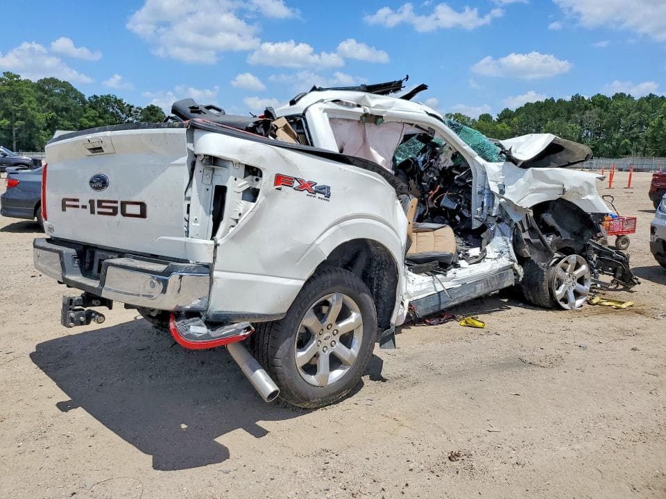 2023 FORD F150 SUPERCREW 3