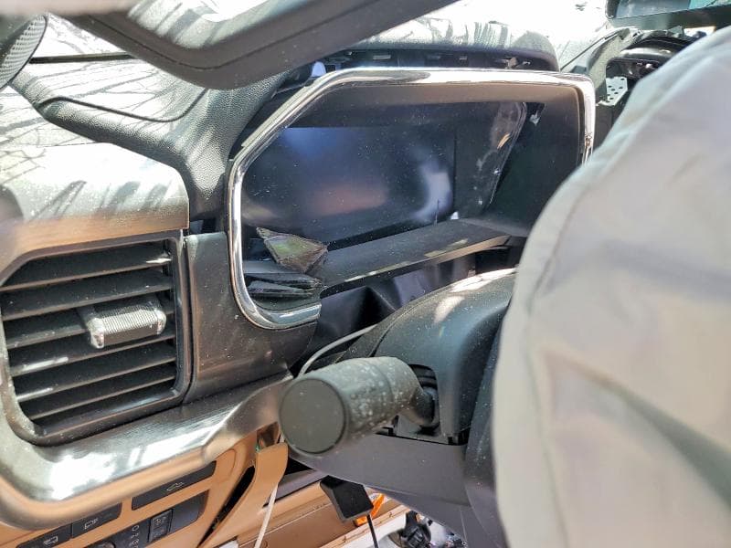 2023 FORD F150 SUPERCREW 9