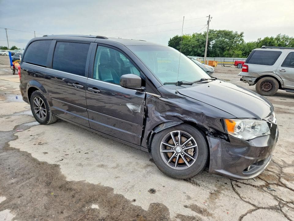 2016 DODGE GRAND CARAVAN SXT 4