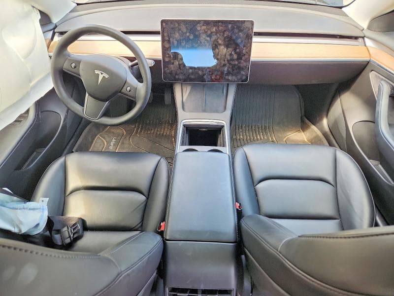 2021 TESLA MODEL 3 8