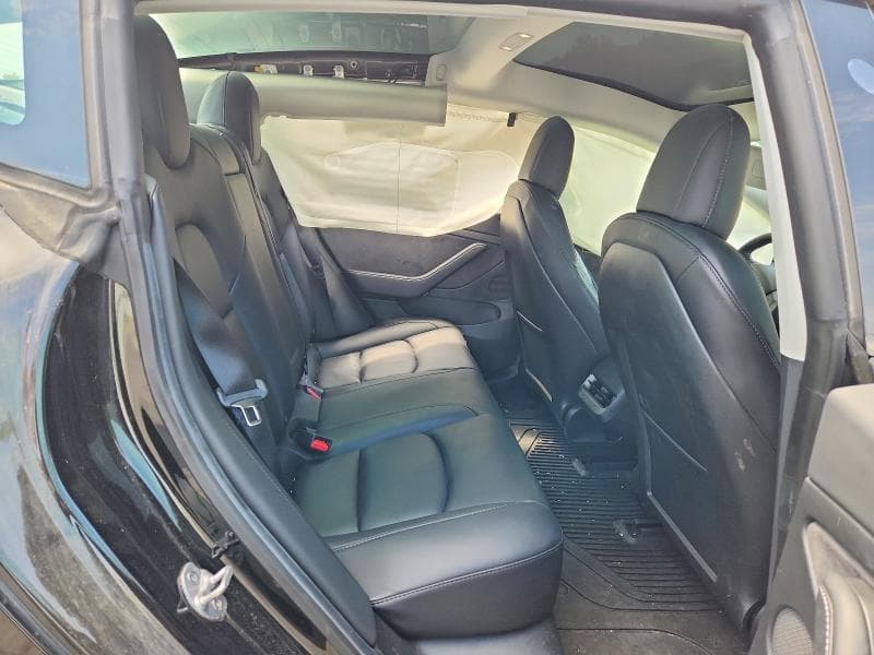 2021 TESLA MODEL 3 10