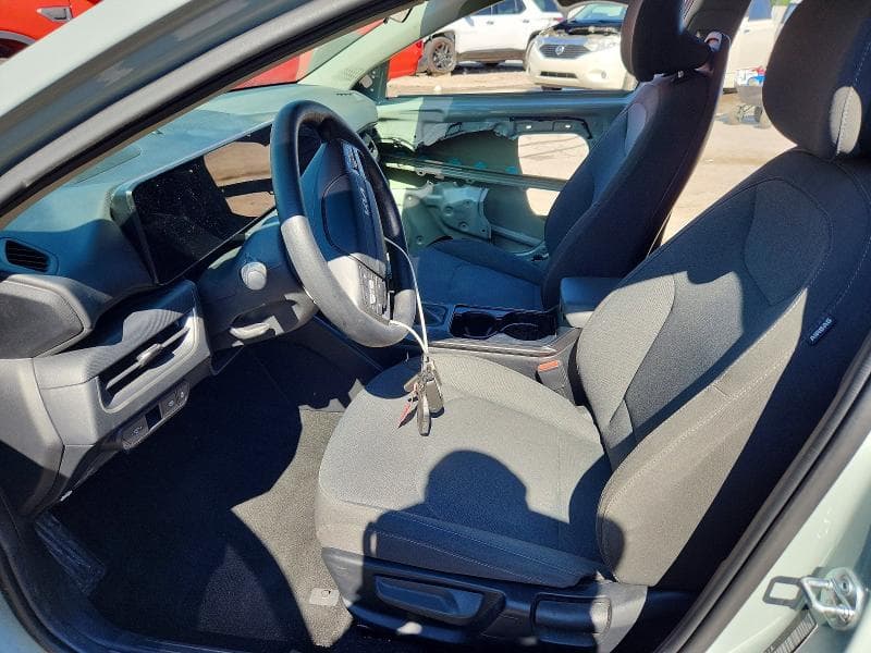 2025 KIA K4 LXS LXS 7