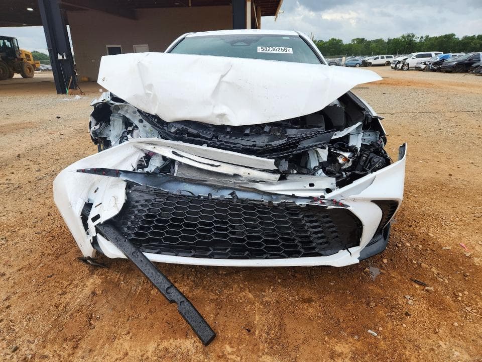 2025 TOYOTA CAMRY SE 5