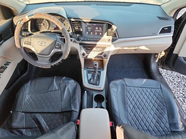 2017 HYUNDAI ELANTRA SE SE 8