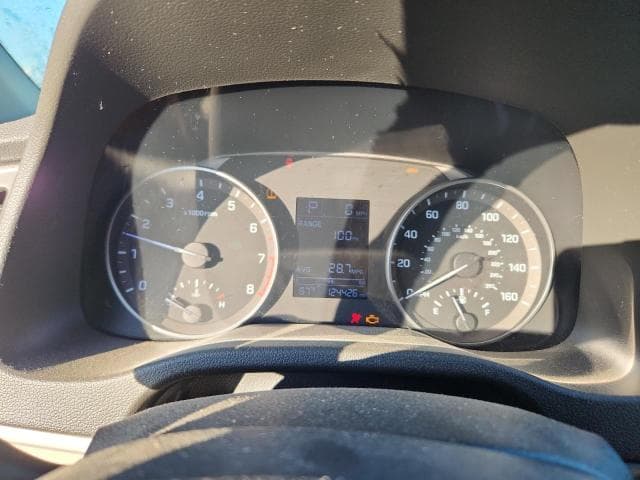 2017 HYUNDAI ELANTRA SE SE 9