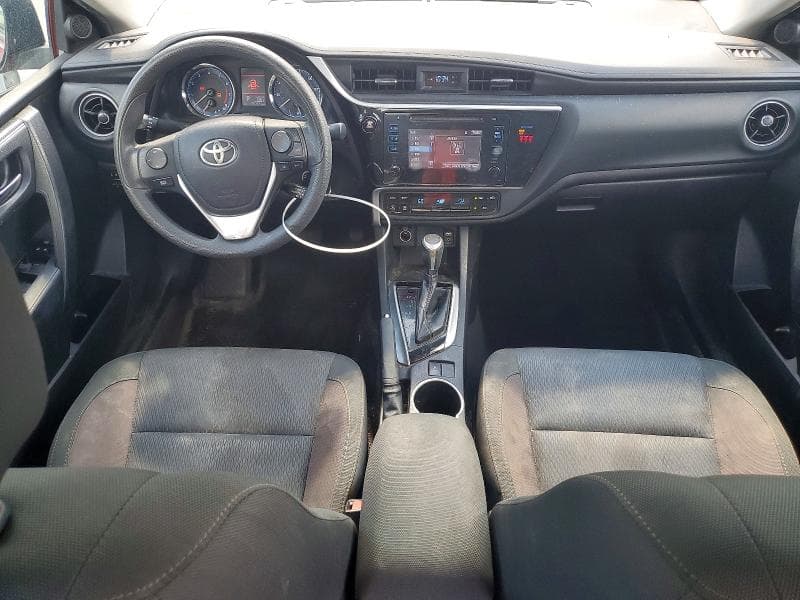 2019 TOYOTA COROLLA LE 8