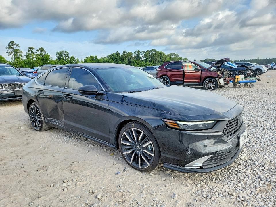 2025 HONDA ACCORD TOURING HYBRID 4