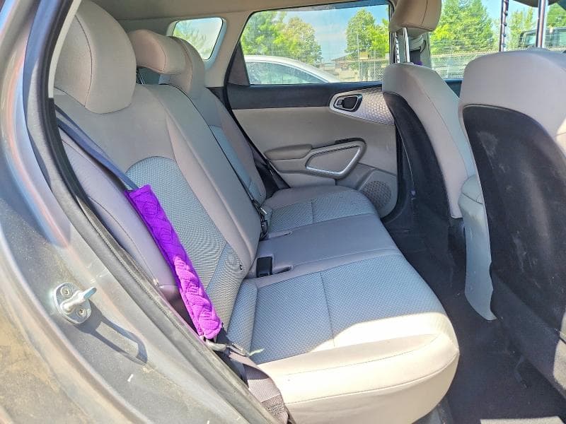 2023 KIA SOUL LX 10