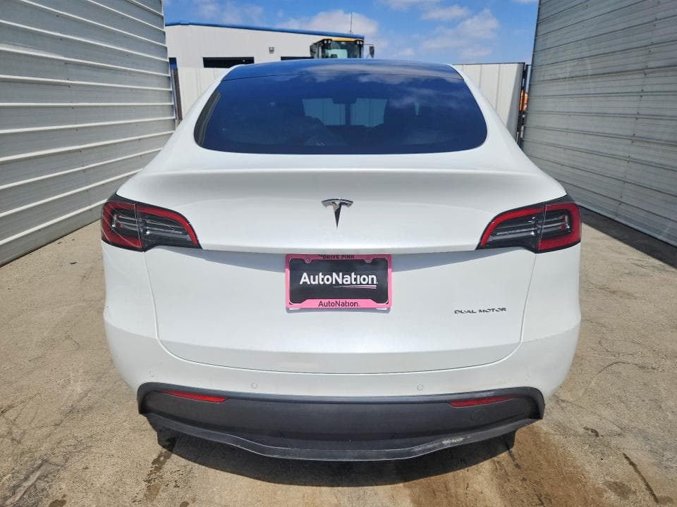 2021 TESLA MODEL Y 6
