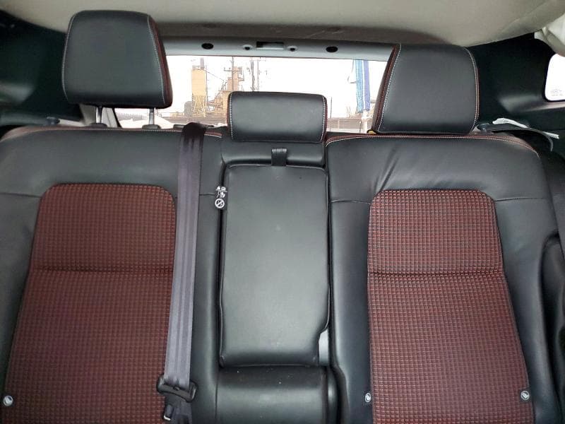 2025 NISSAN KICKS SR 10