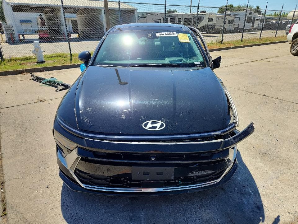 2024 HYUNDAI SONATA HYBRID LIMITED 5