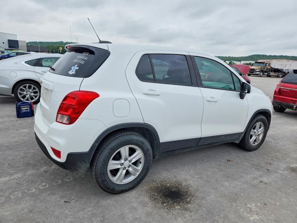2020 CHEVROLET TRAX LS 3