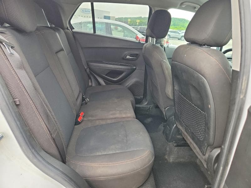 2020 CHEVROLET TRAX LS 10
