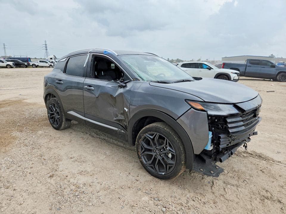 2026 NISSAN KICKS SR SR 5