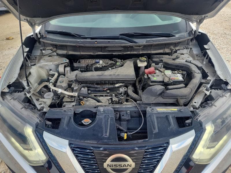 2017 NISSAN ROGUE SV 12