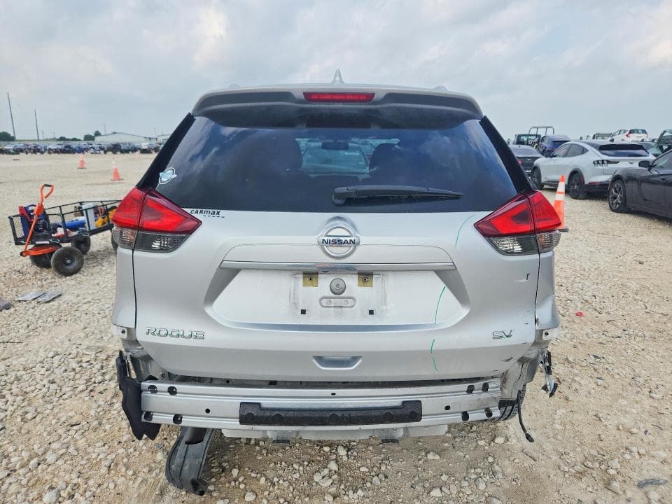 2017 NISSAN ROGUE SV 6