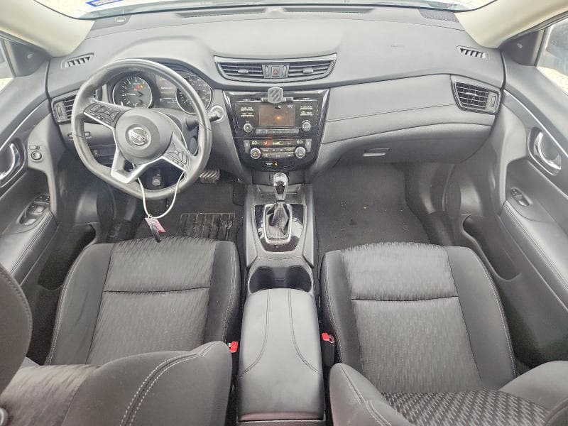 2017 NISSAN ROGUE SV 8