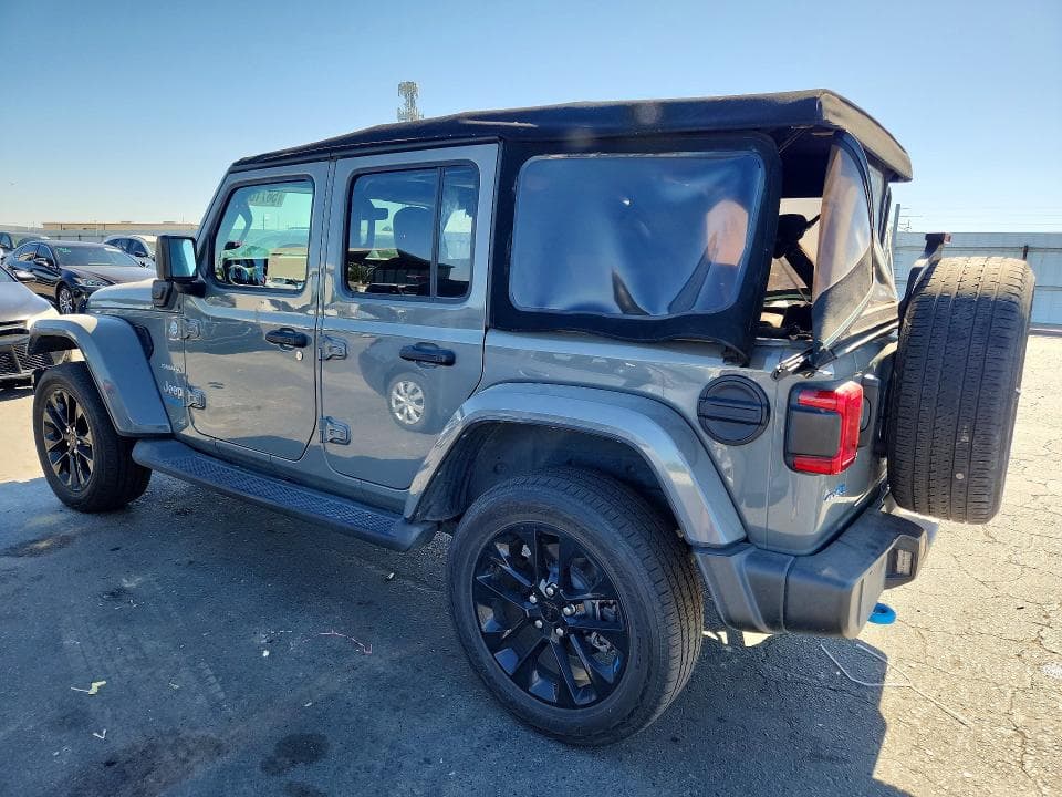 2022 JEEP WRANGLER UNLIMITED SAHARA 4XE 2