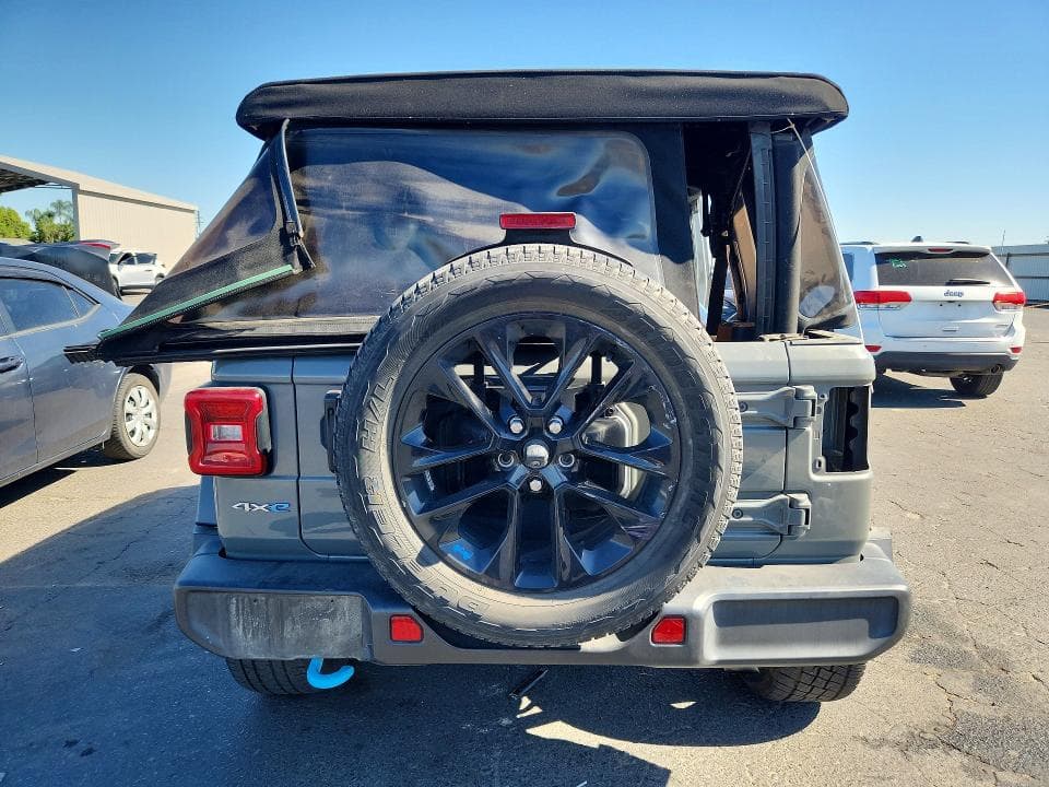 2022 JEEP WRANGLER UNLIMITED SAHARA 4XE 6