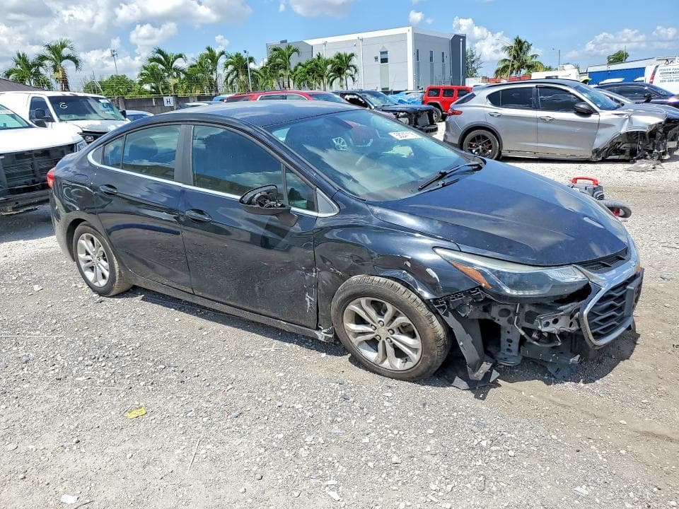 2019 CHEVROLET CRUZE LT 4