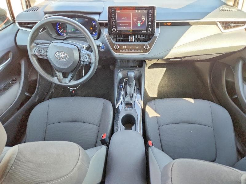 2021 TOYOTA COROLLA LE 8
