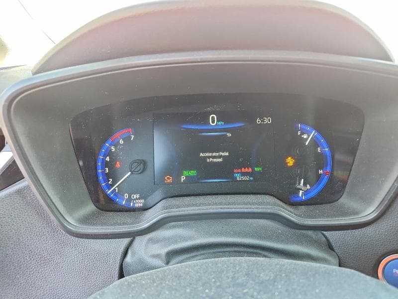 2021 TOYOTA COROLLA LE 9