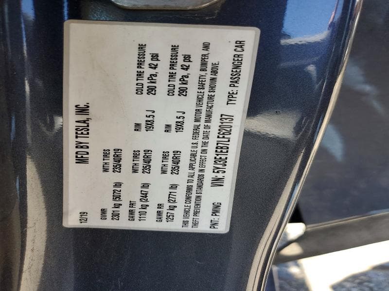 2020 TESLA MODEL 3 13