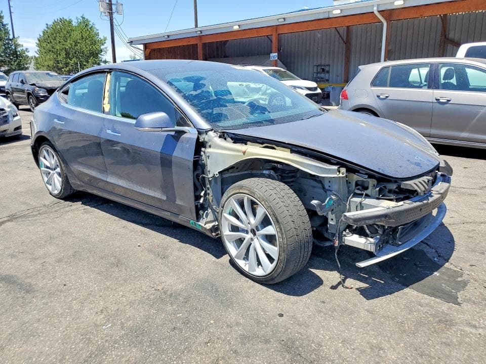 2020 TESLA MODEL 3 4