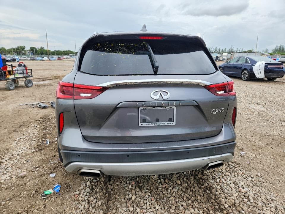 2020 INFINITI QX50 LUXE 6