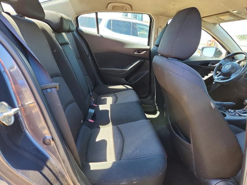 2016 MAZDA 3 SPORT 10