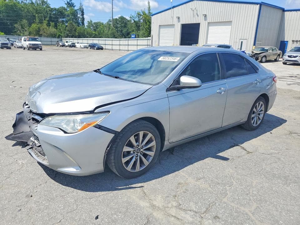 2017 TOYOTA CAMRY XLE - 1
