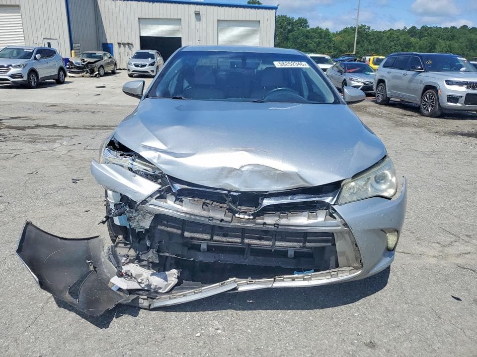 2017 TOYOTA CAMRY XLE 5
