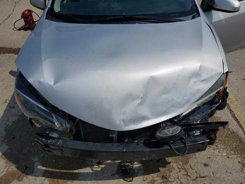 2017 TOYOTA COROLLA LE 11