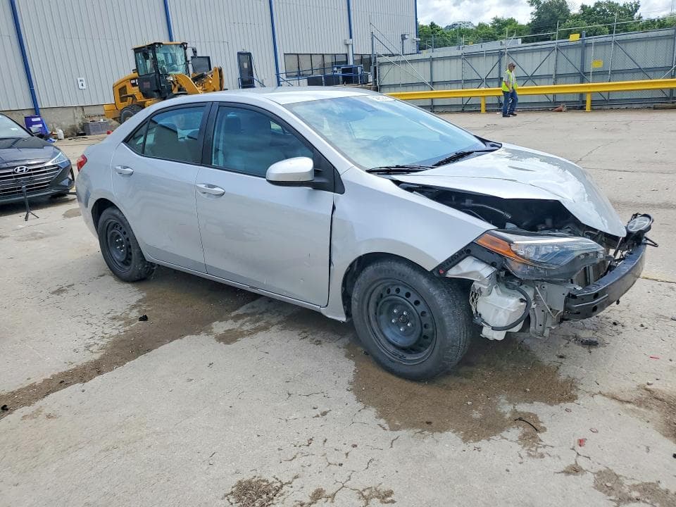 2017 TOYOTA COROLLA LE 4