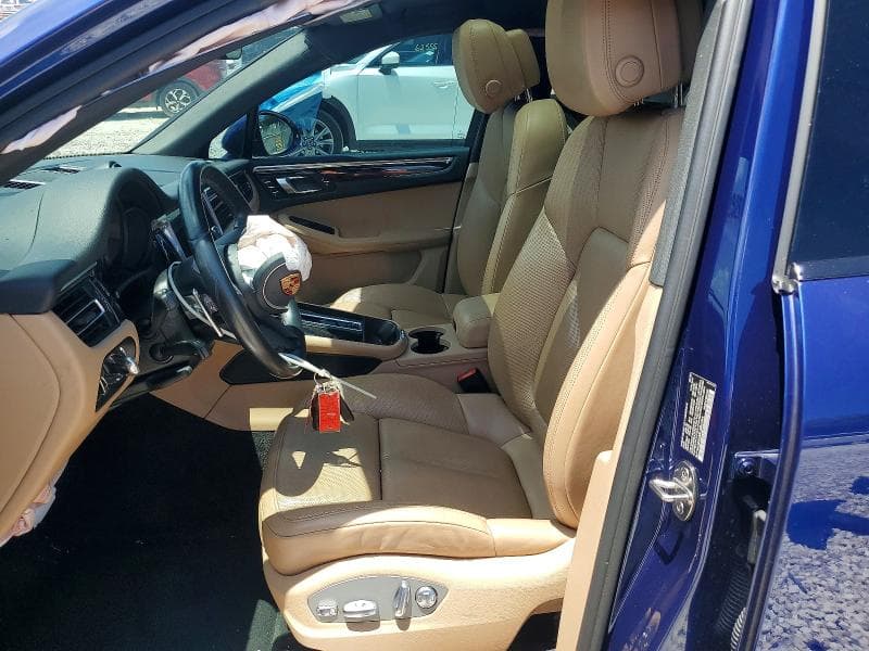 2024 PORSCHE MACAN S 7