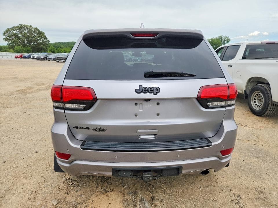 2018 JEEP GRAND CHEROKEE LAREDO 6