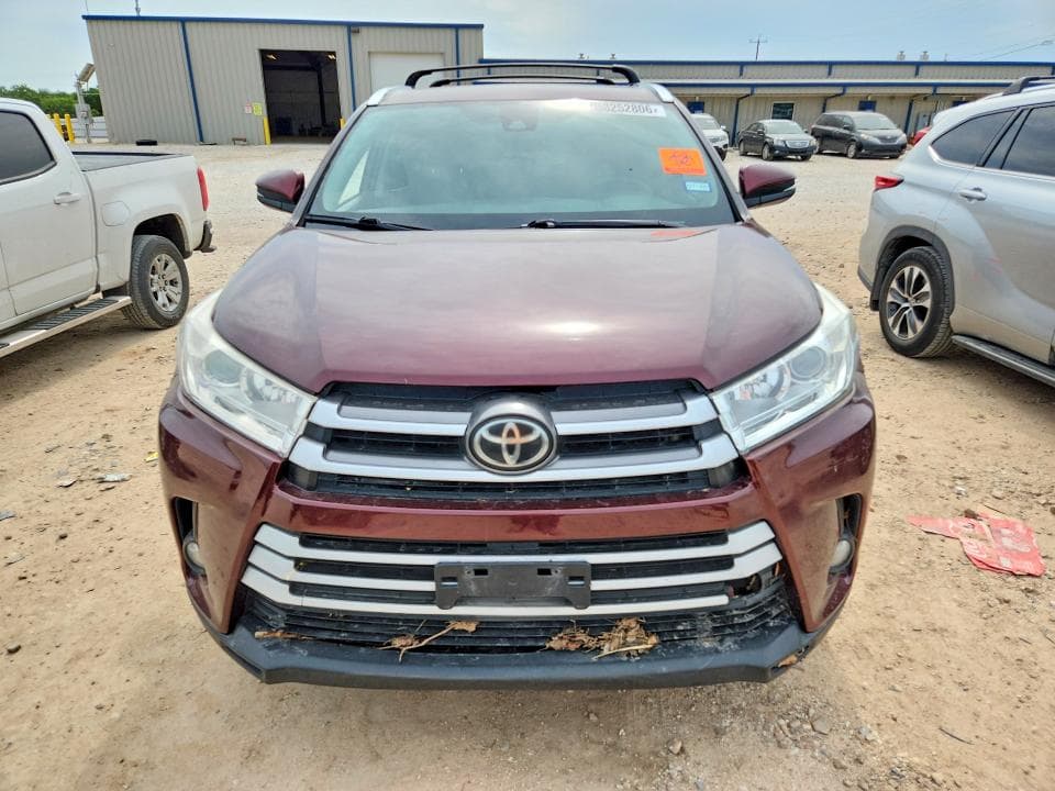 2019 TOYOTA HIGHLANDER XLE 5